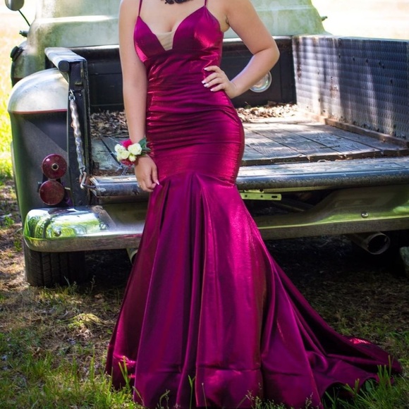 Sherri Hill prom dress